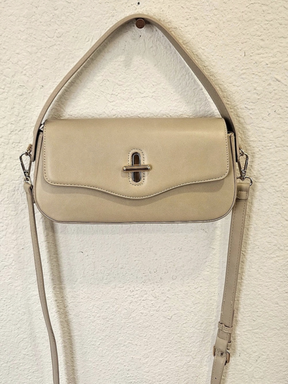 Antik Kraft Beige Vegan Leather Shoulder Bag Baguette Crossbody Purse